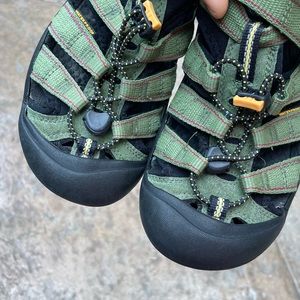 Keen green size 5 38eu